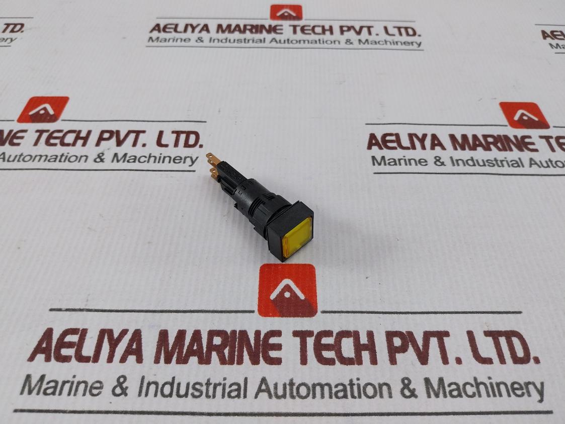 Moeller Vde 0660 Pilot Lamp Yellow 250v - Image 3