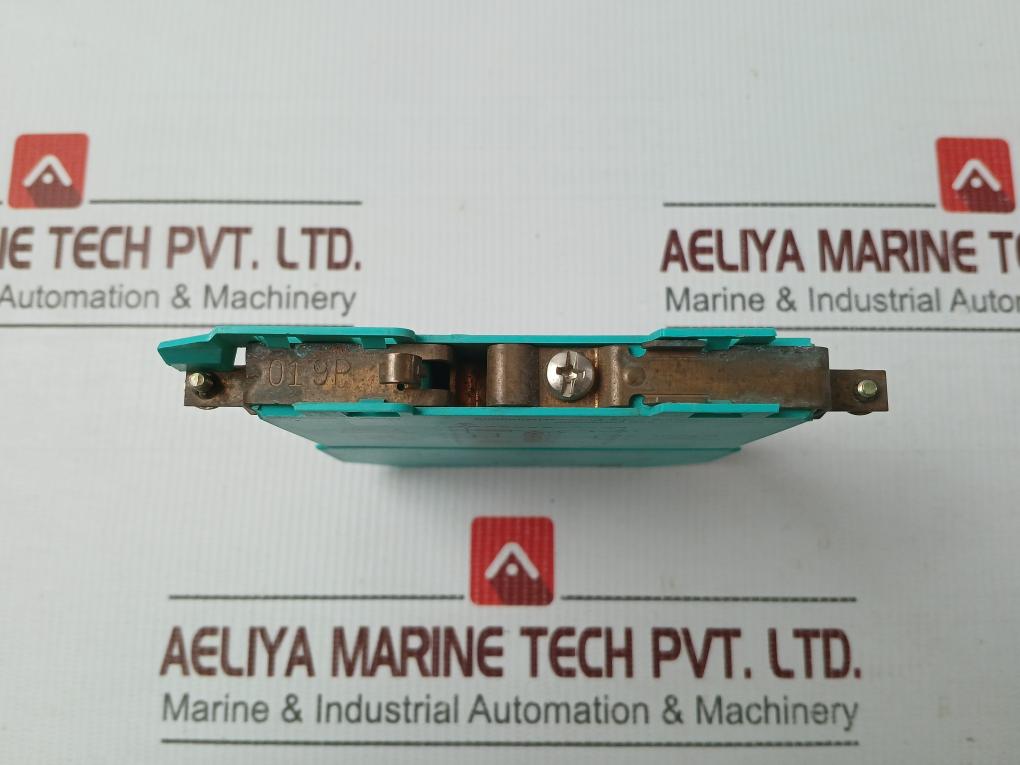 Pepperl+Fuchs Z964 Safe Snap Barrier 250v - Image 4