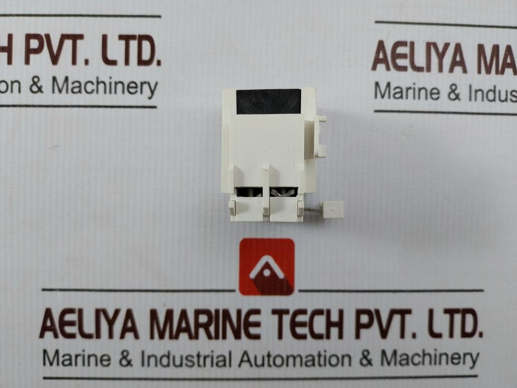 Schneider Electric Lad703f Thermal Overload Relay 127v - Image 4