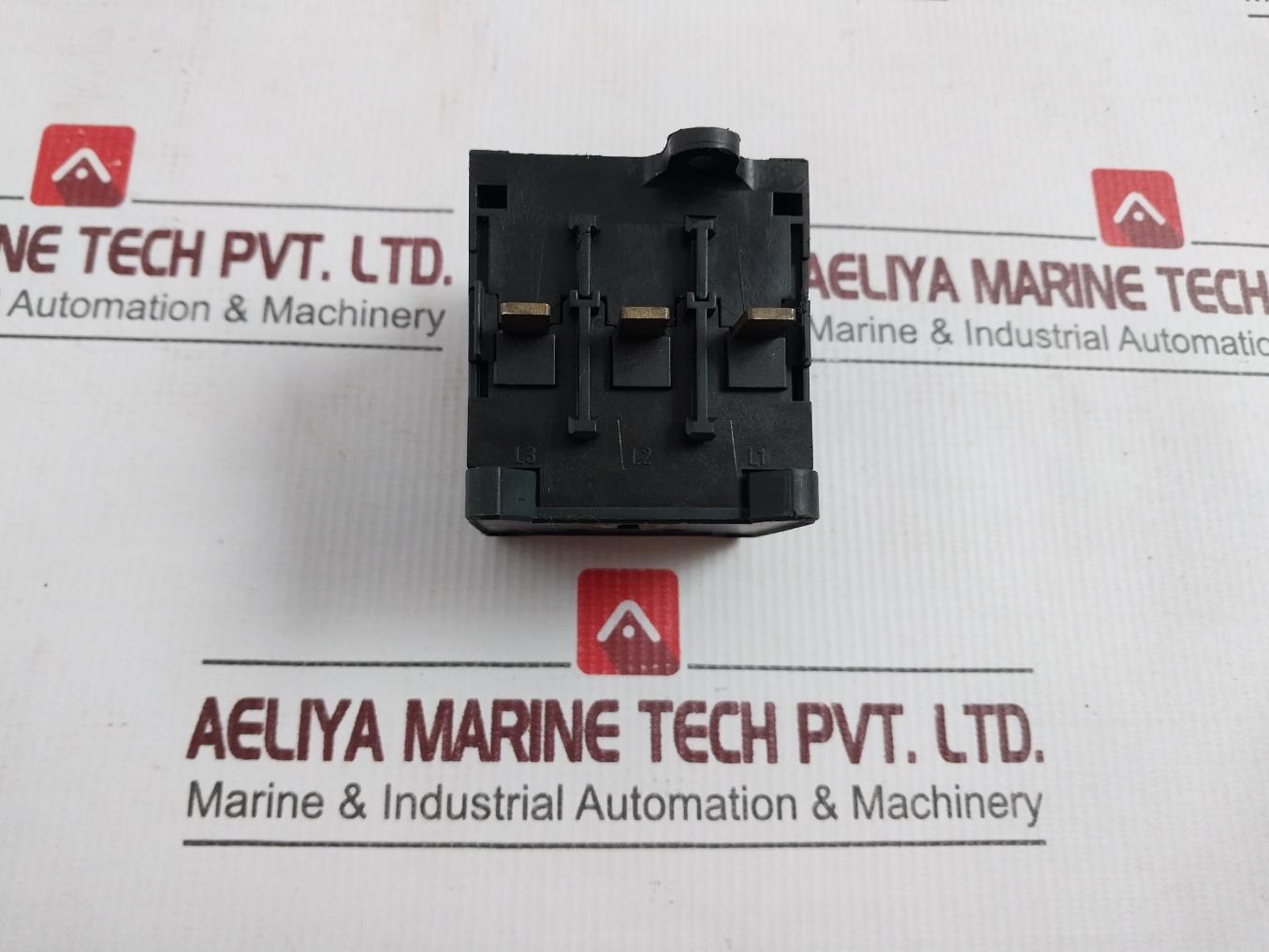 Schneider Electric V 4 Contactor 690v - Image 4