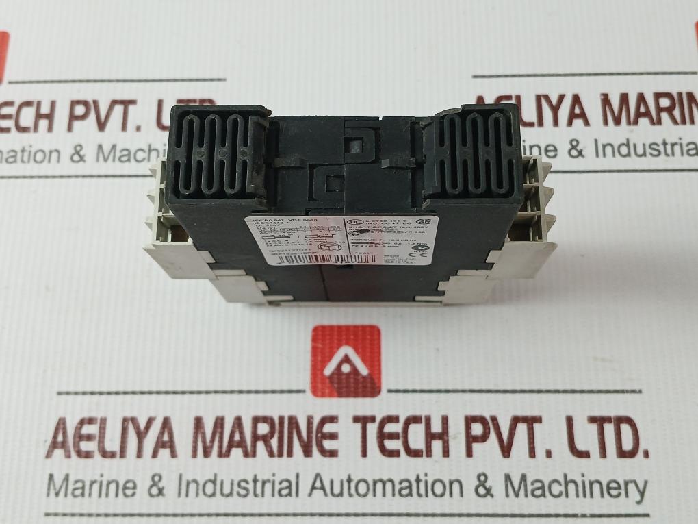 Siemens 3rp1525-1bp30 Time Relay 250v - Image 4