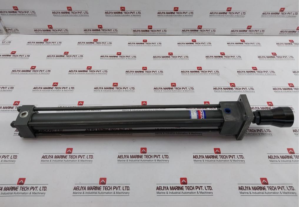 Yuken Kogyo C-45326b Hydraulic Cylinder - Image 4