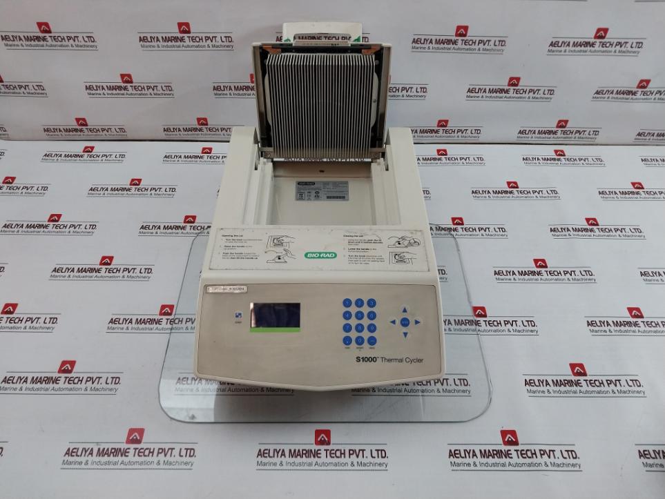 Bio-Rad S1000 Thermal Cycler Input 240v - Image 4