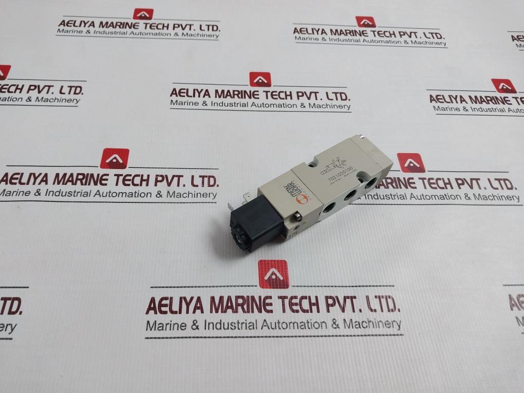 Metal Work 7021020100 Pneumatic Solenoid Valve 220v - Image 3