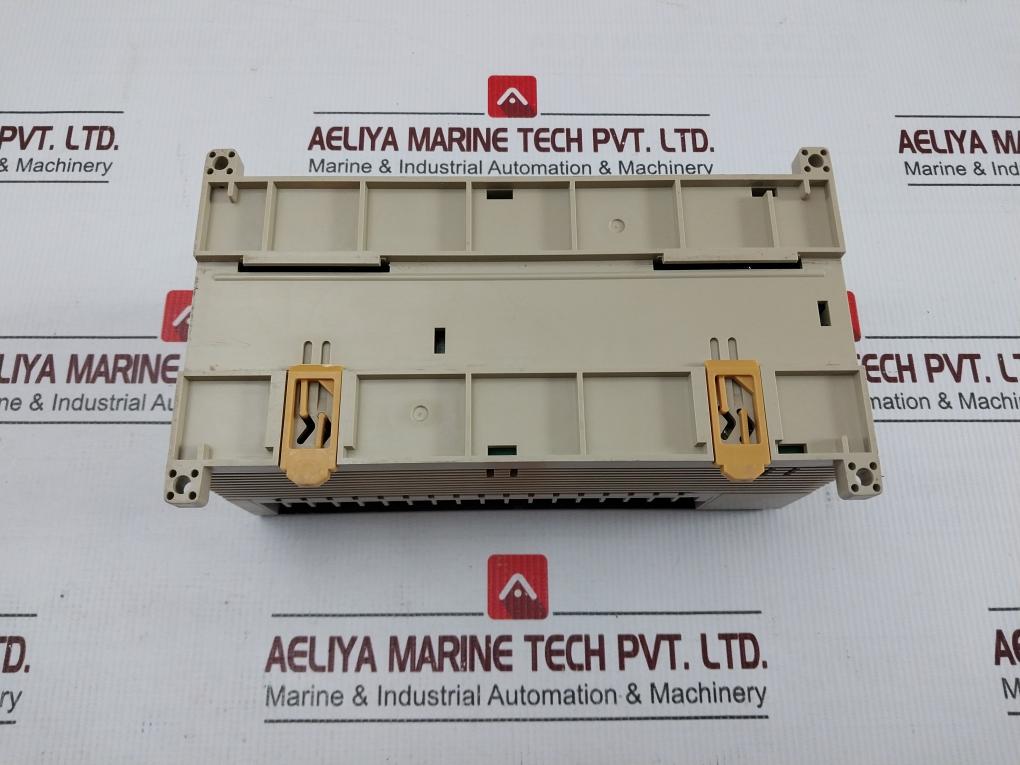 Omron Cpm2ah-60cdr-A Programmable Logic Controller 240v - Image 4