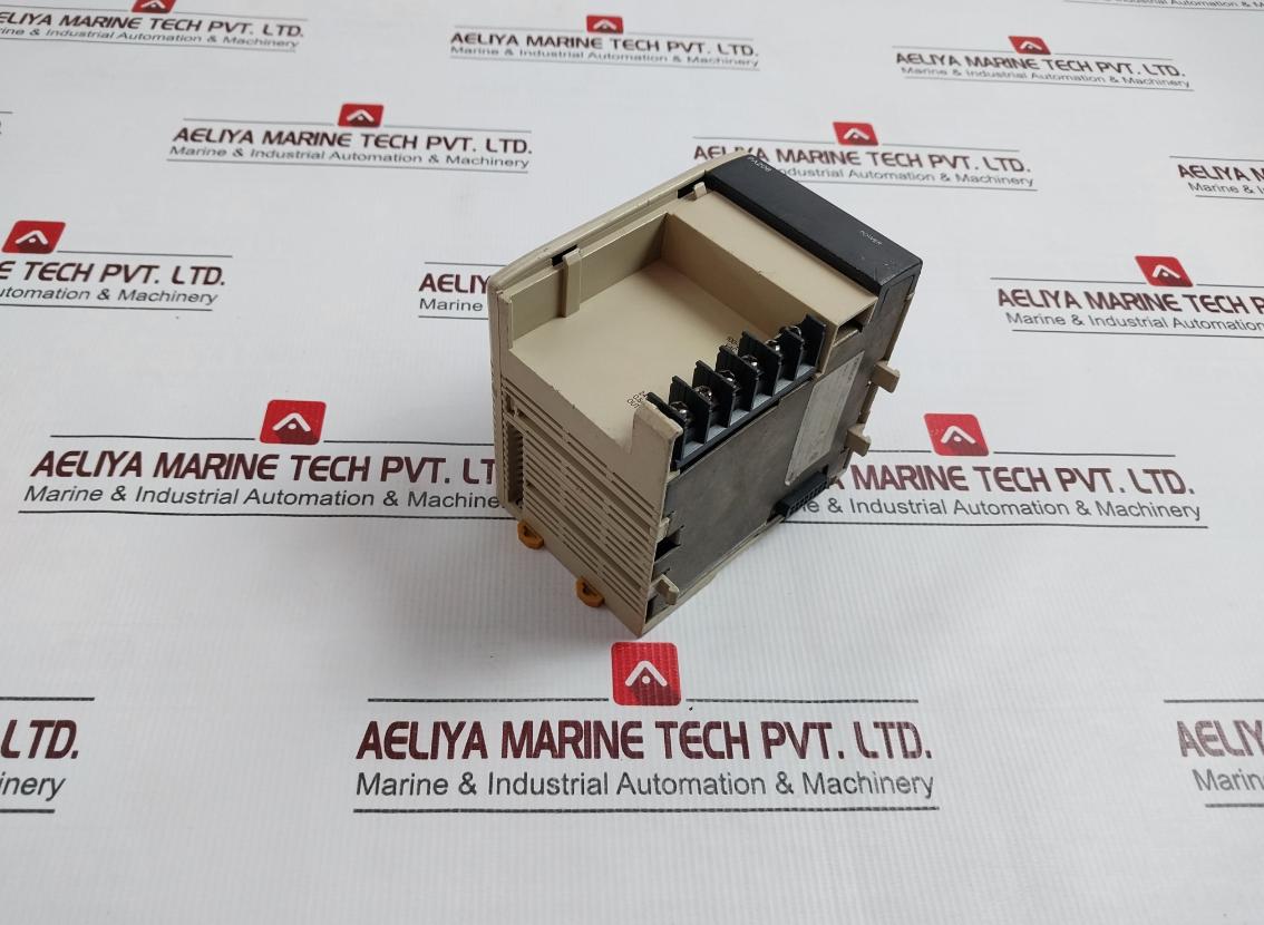 Omron Cqm1-Pa206 Power Supply Unit 240v - Image 3