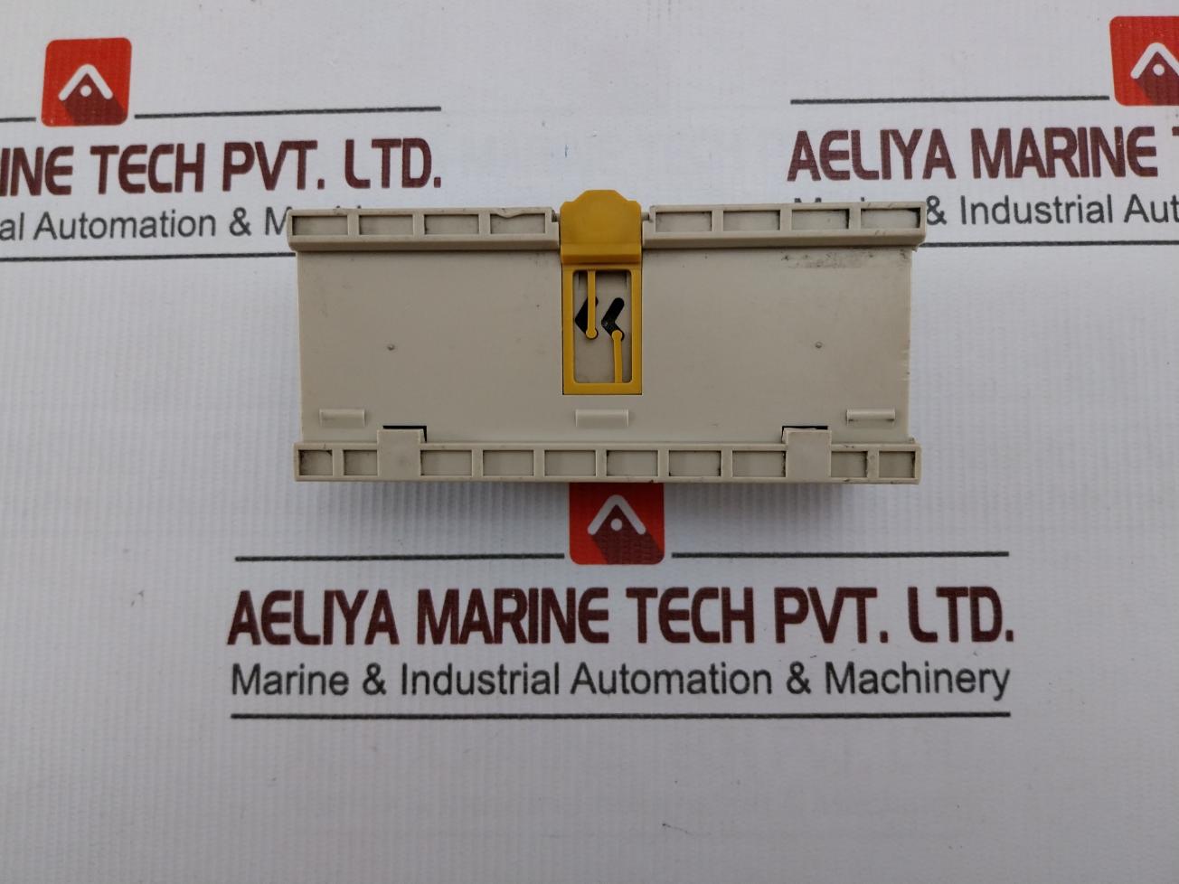 Omron Drt2-Id16 Digital Input Unit 24v - Image 4