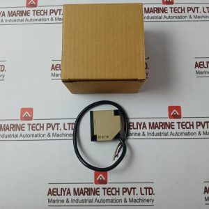 Omron E3jk-5dm1-N Photoelectric Switch 250v