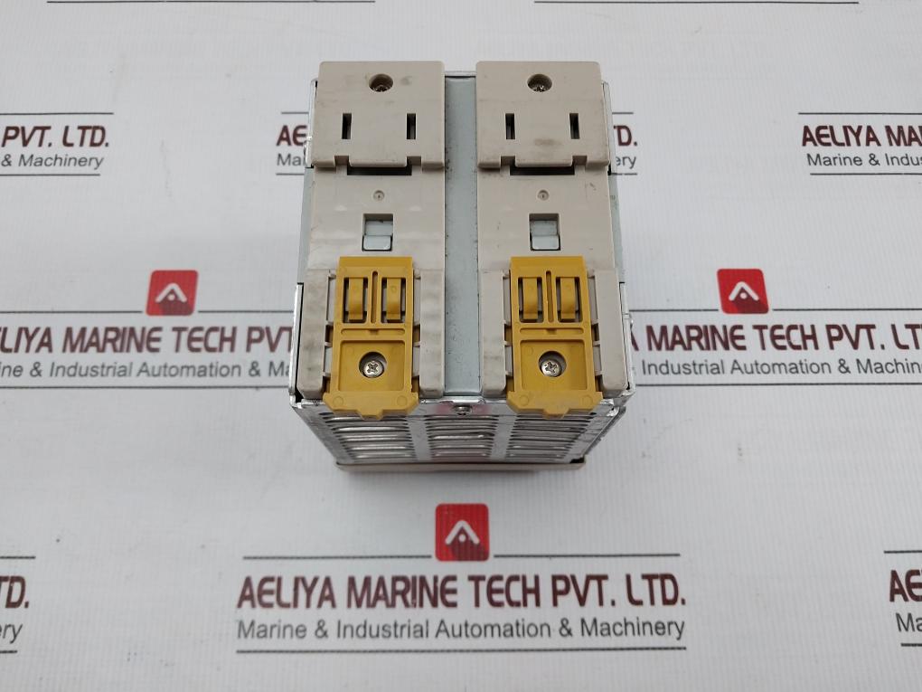 Omron S8vs-24024ap Switch Mode Power Supply 240v - Image 4