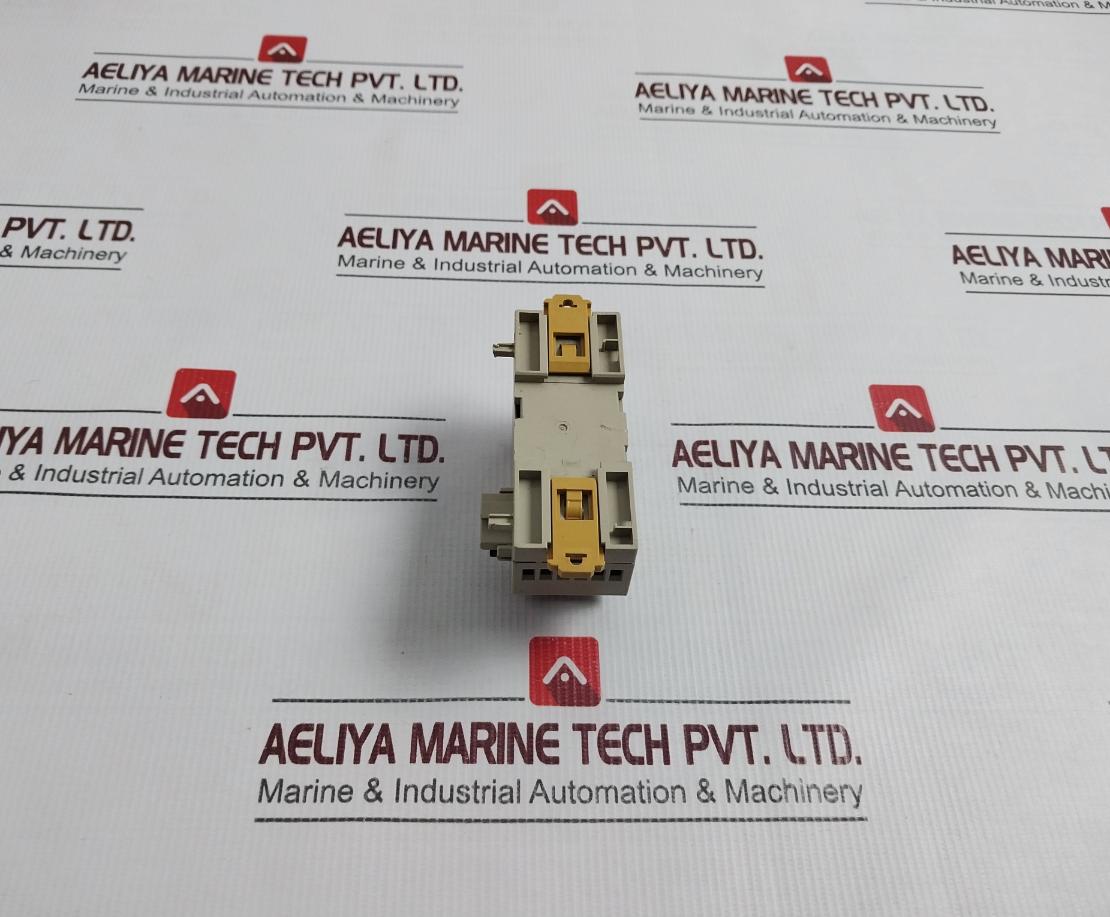 Omron Zen-8e1dr Expansion Input/Output Module 250v - Image 4