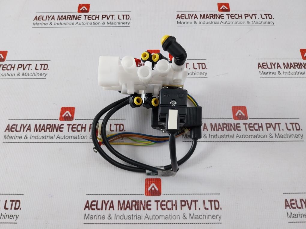 Parker Lucifer 4818653d F Valve Assembly 230v - Image 3