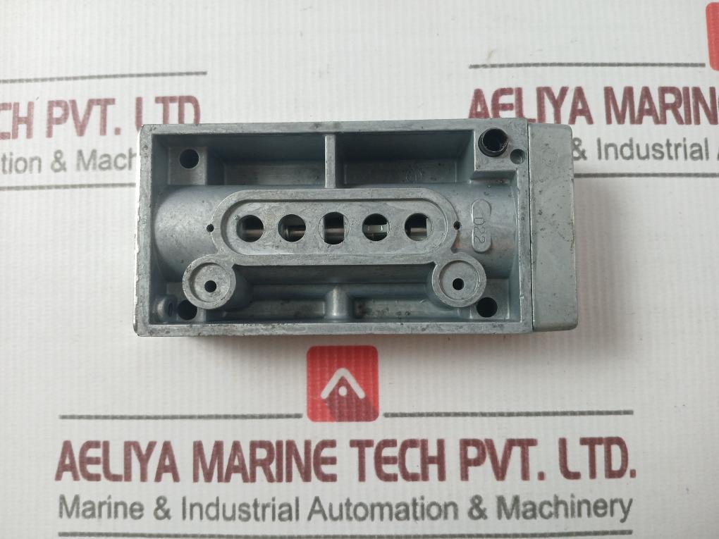 Rexroth 571005051C Pneumatic Directional Control Valve - Image 4