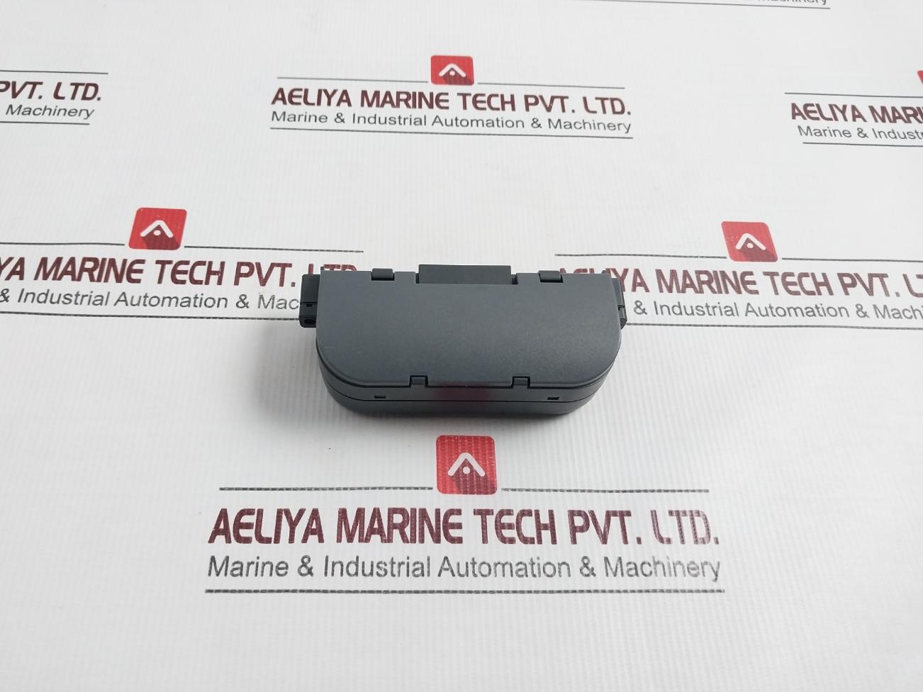 Schneider Electric Cca630 Current Connector