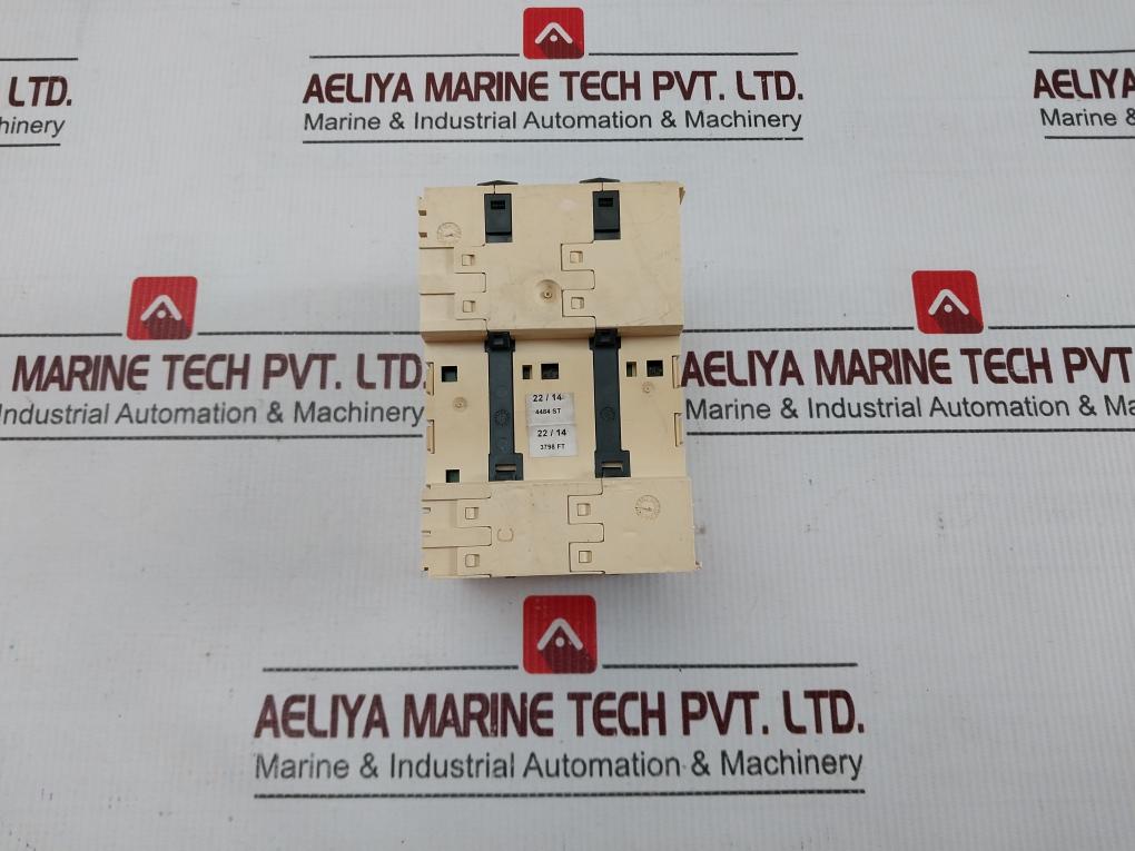 Schneider Electric Tm5c24d12r Compact I/O Expansion Block 230v - Image 4