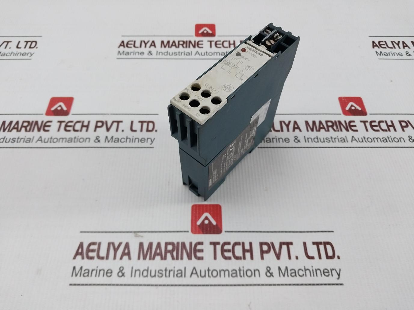 Siemens 3un2100-0an7 Thermistor Motor Protection Relay 400v - Image 3