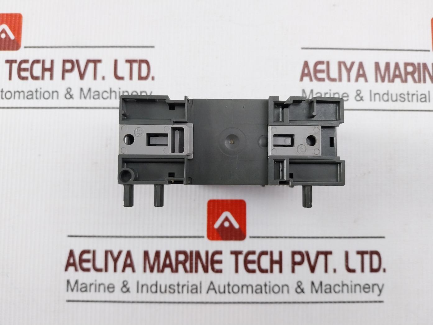 Siemens 6ed1 055-1fb00-0ba1 Expansion Module 240v - Image 4