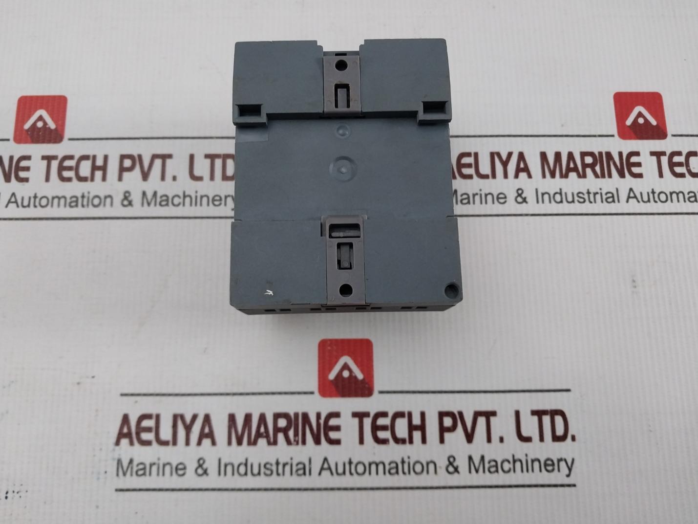 Siemens 6ed1052-2md08-0ba0 Logo Logic Module 120v - Image 4