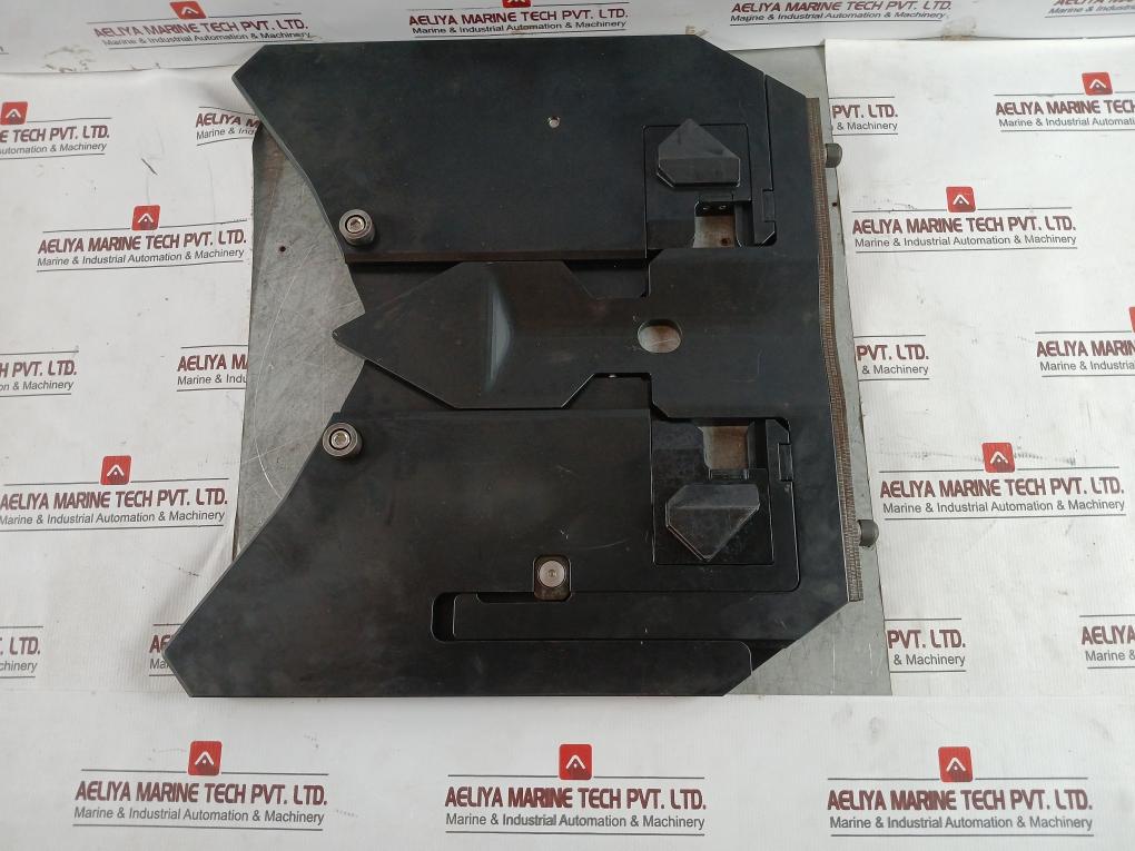 10630466-001 Rev. 05 Adjustable Mount Set - Image 4