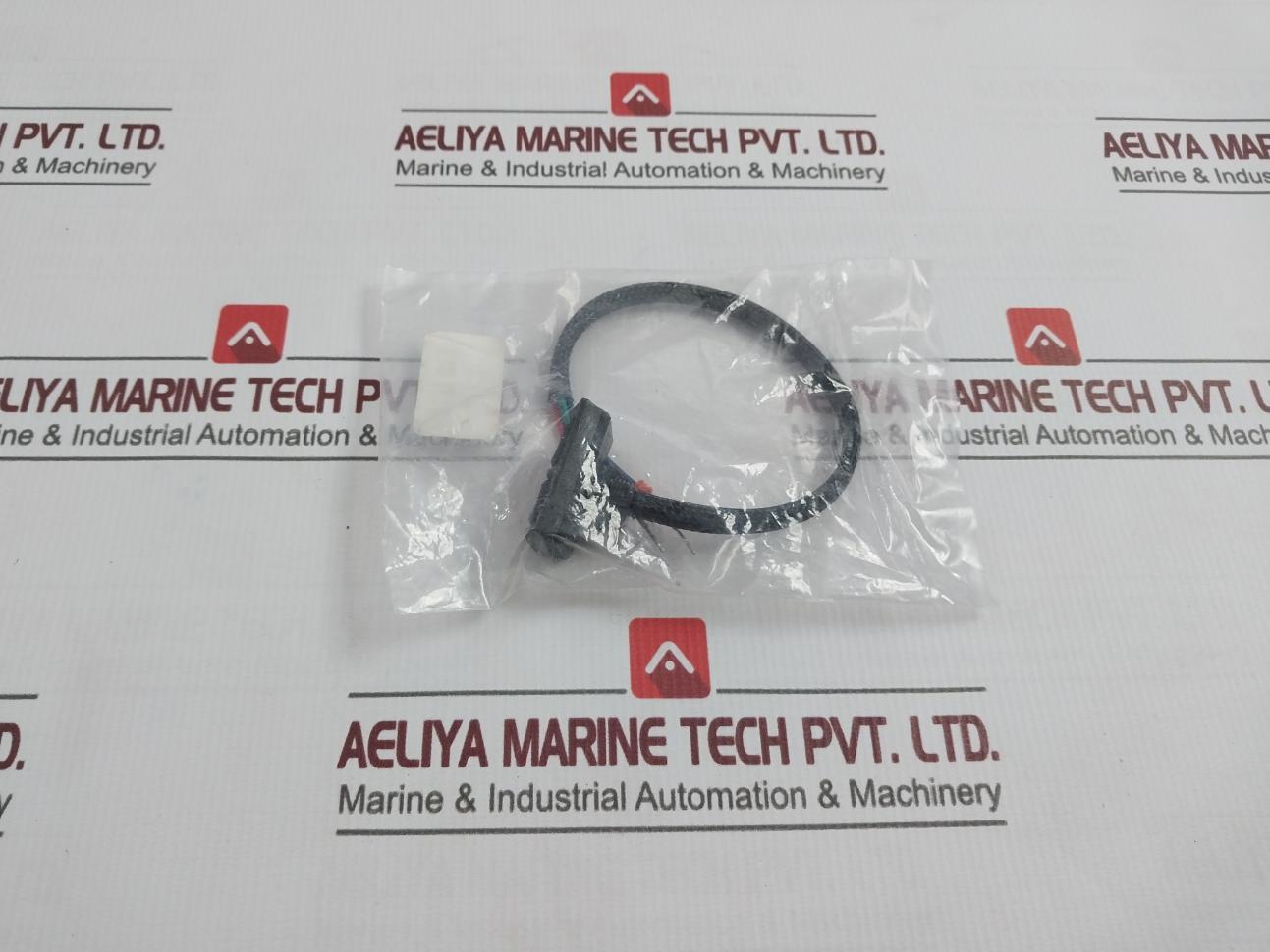 Evinrude 0586789 Tilt & Trim Switch Assembly - Image 4