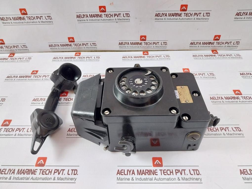 Fernsig Essen 9602 W Industrial Telephone With Rotary Dial(Not Working) - Image 3