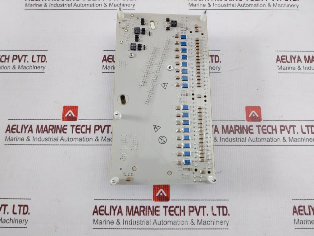 Honeywell Dc-Tail51 Analog Input Module - Image 4