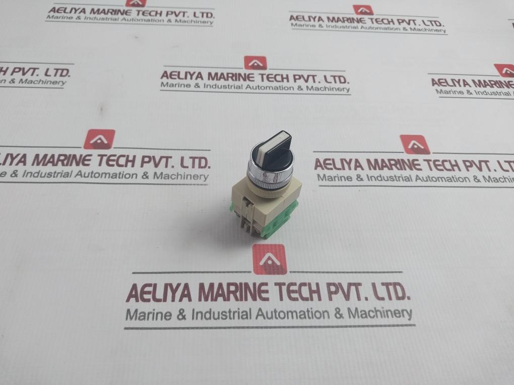 Iehc Lay7 (Y090) Selector Rotary Switch Knob Button 660v - Image 3