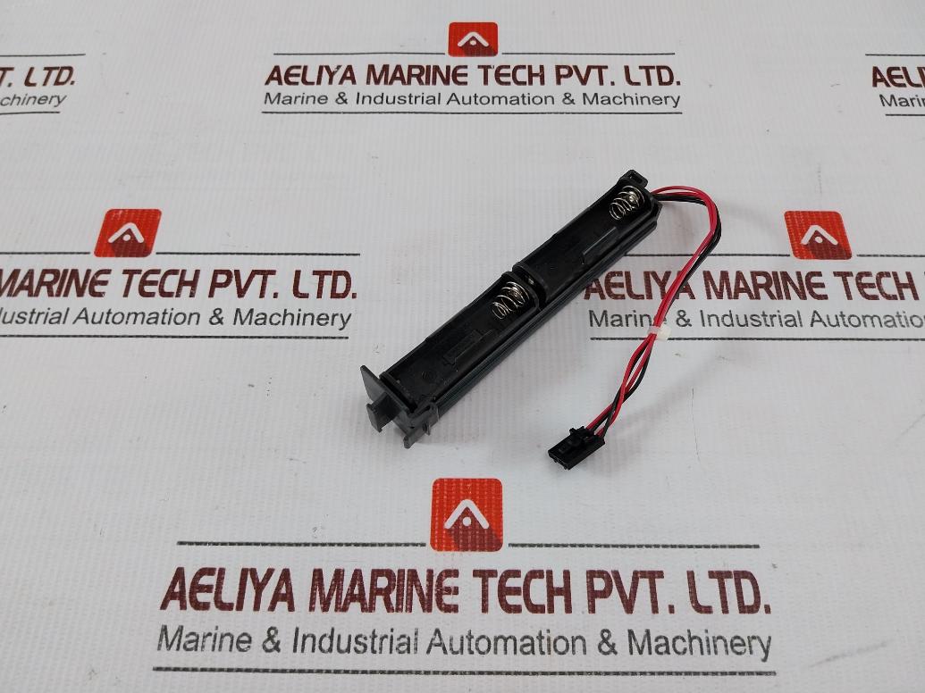 Keystone Electronics Um-3x1 Battery Holder - Image 3