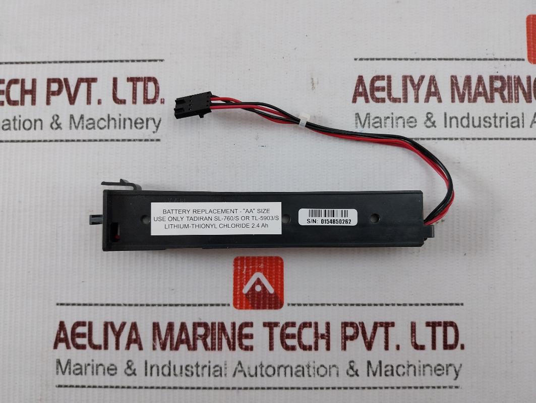 Keystone Electronics Um-3x1 Battery Holder