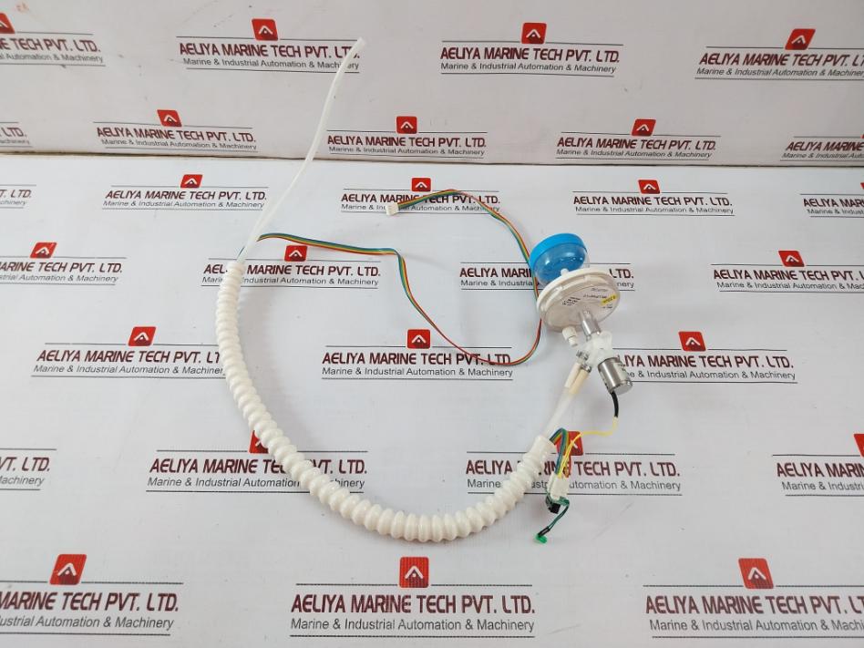 Millipore Mpgl04001 Filter Assembly 250v - Image 4