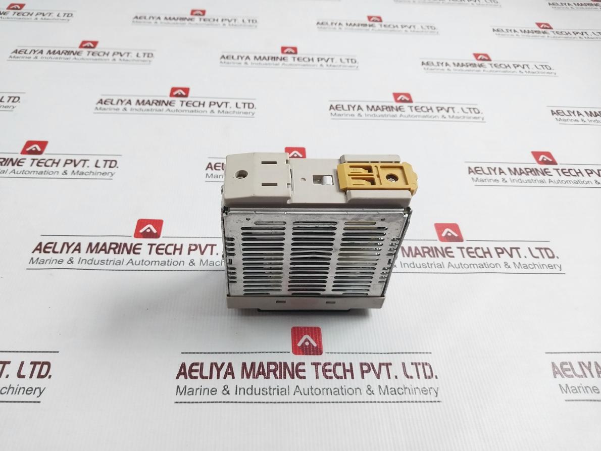 Omron S8vs-09024ap Power Supply 240v - Image 4
