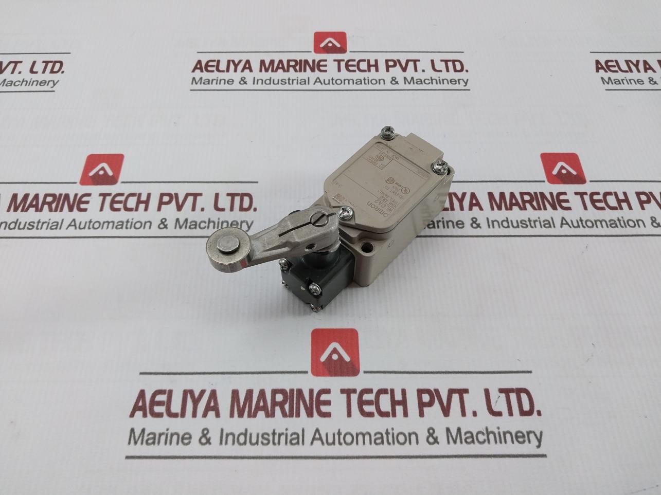 Omron Wlca2 Limit Switch 250v - Image 3