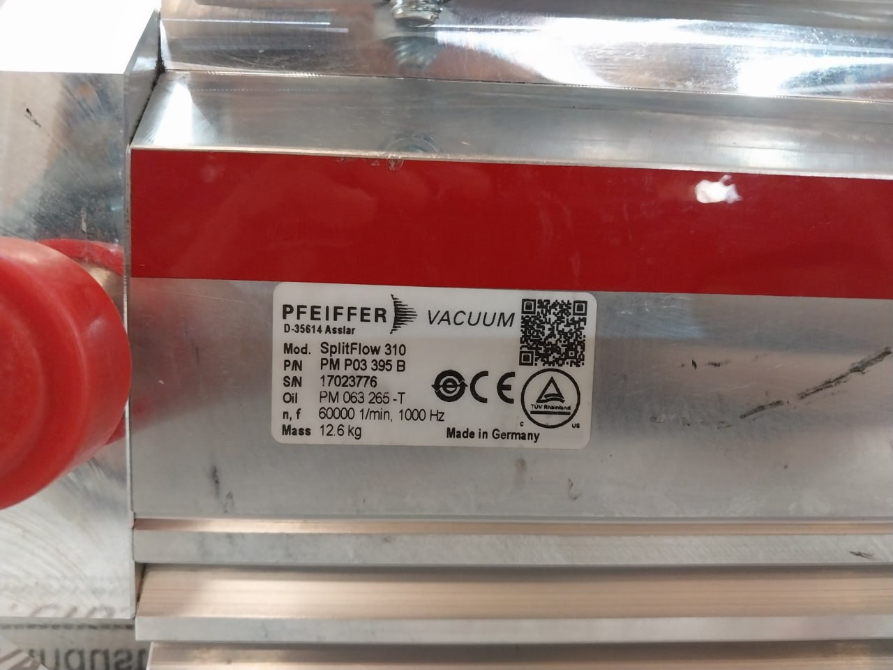 Pfeiffer Vacuum Splitflow 310 Turbo Vacuum Pump 48v - Image 9