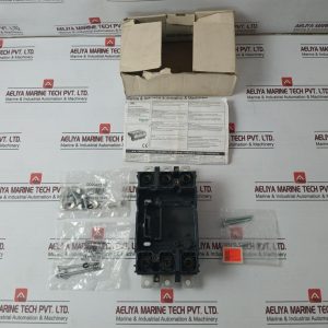 Schneider Electric Lv429266 3 Pole Plug In Base Compact