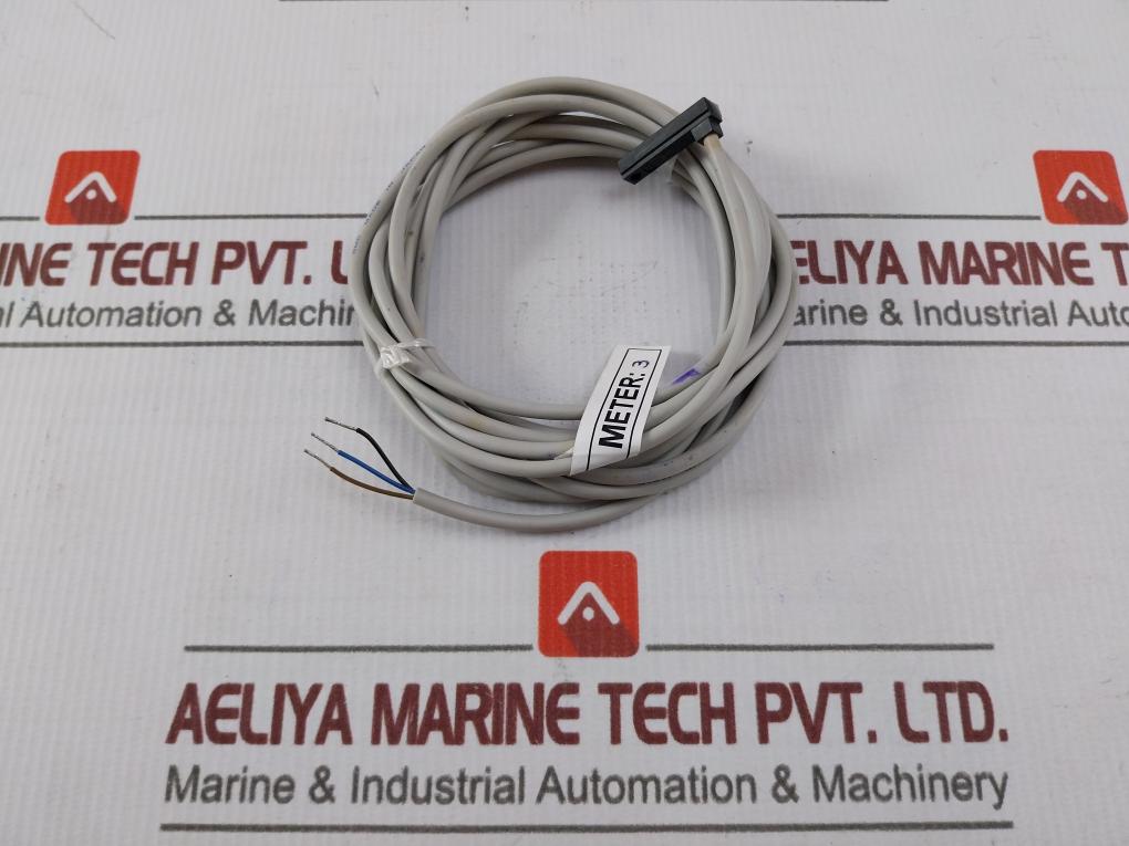 Smc D-Y7pv Solid State Auto Switch Sensor - Image 3