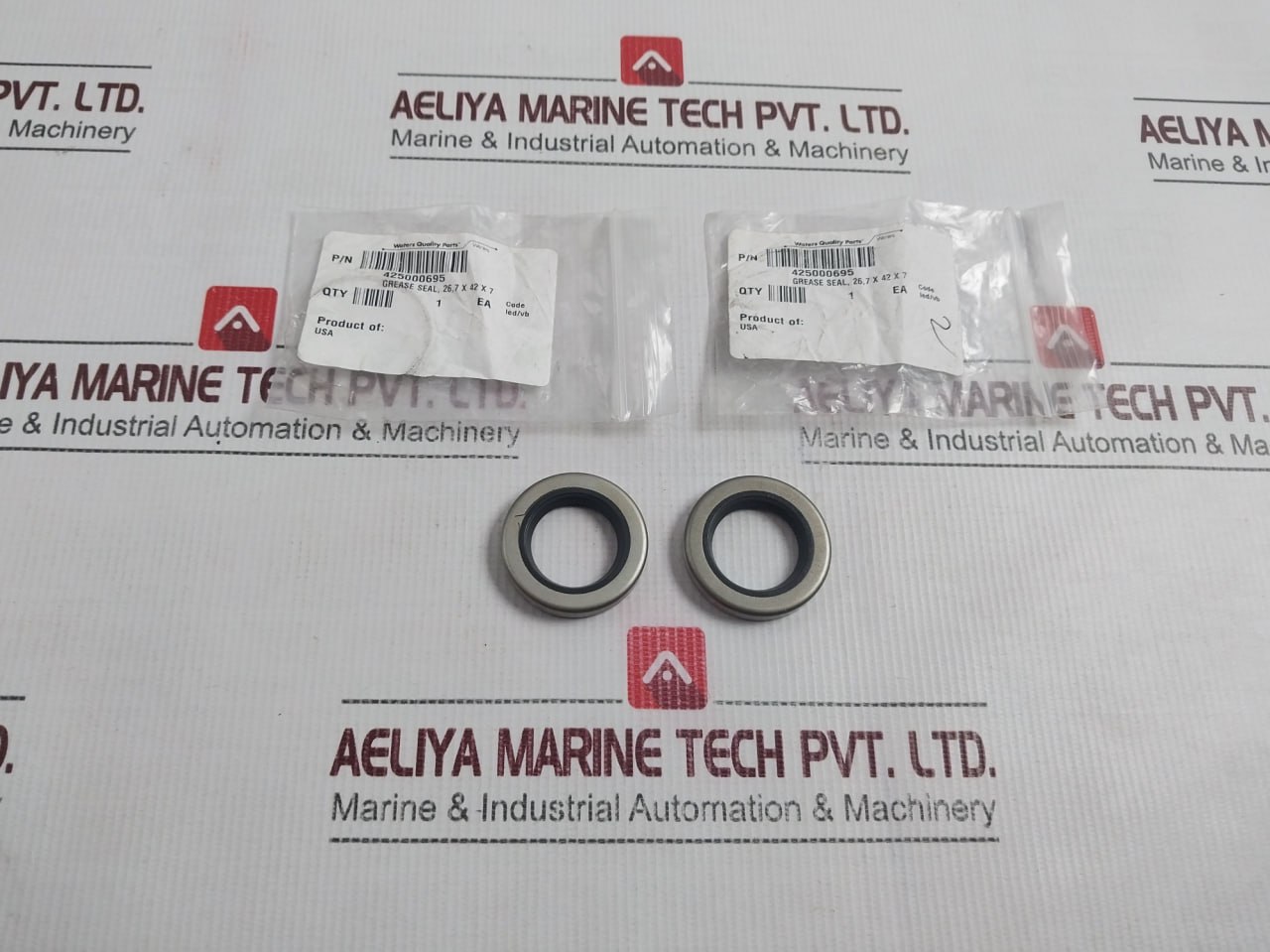 Waters 425000695 Grease Seal - Image 5