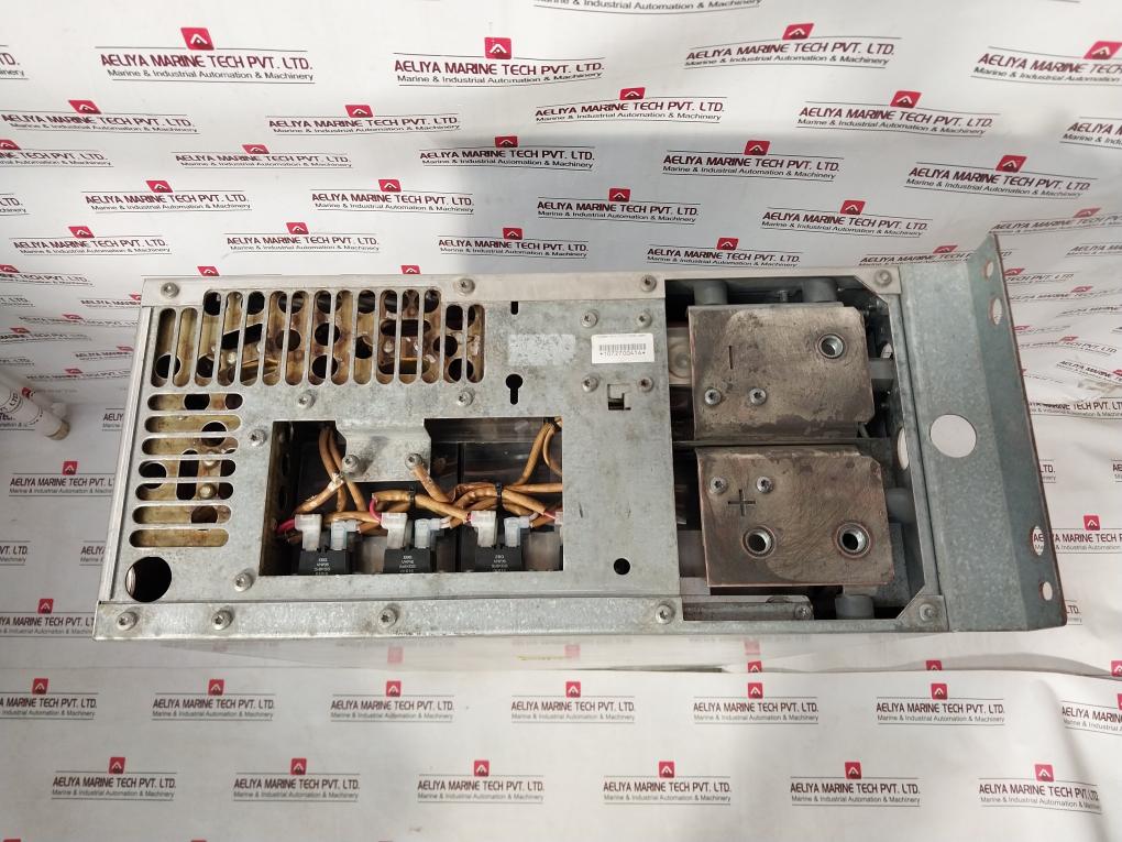 Abb Acs800-104lc-0700-7+E205+Q950 Inverter Unit 230v - Image 3