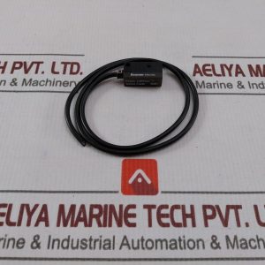 Baumer Electric Fhdk 10p5101 Diffuse Sensor With Background Suppression