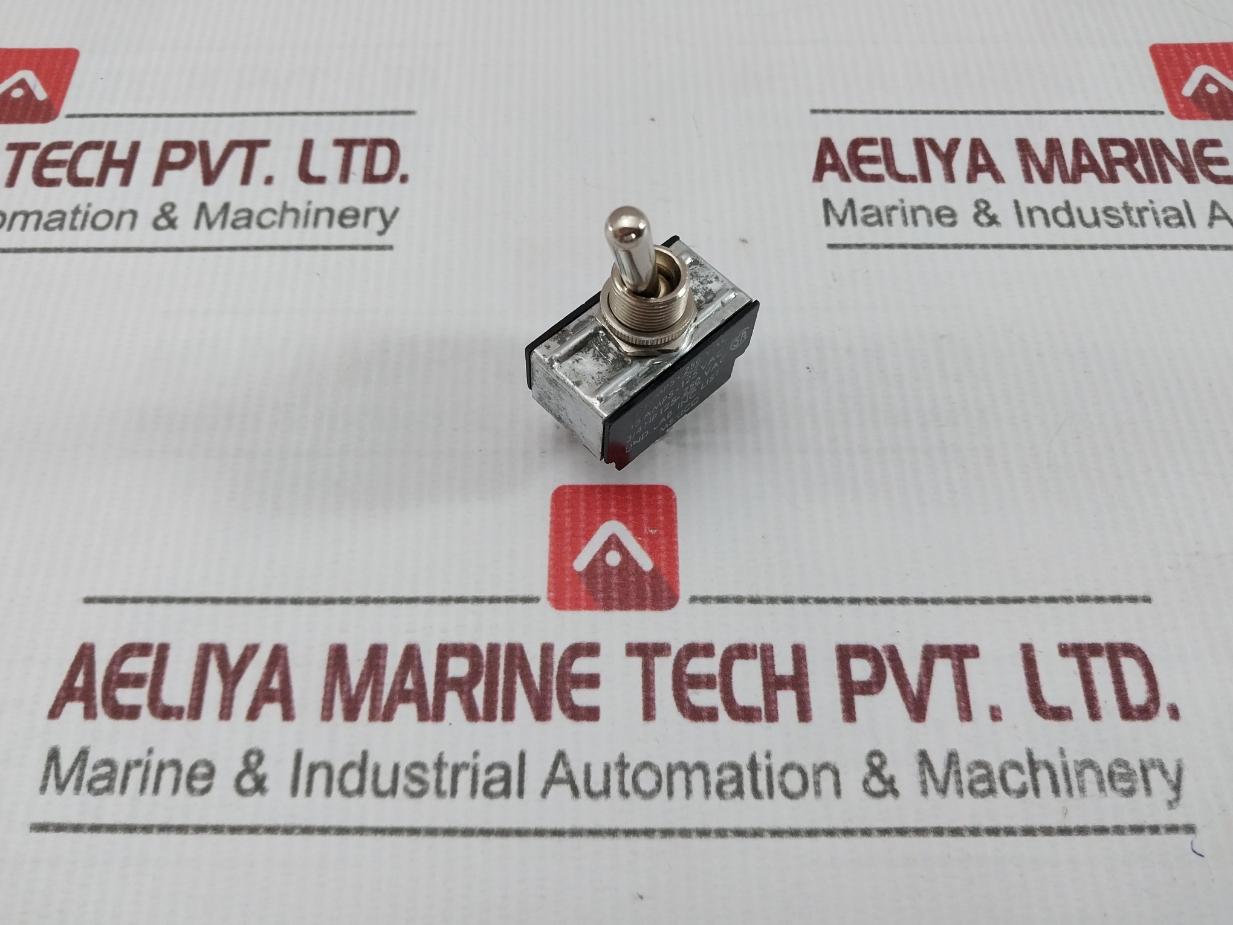 Carling 10 Amps-250 Vac Toggle Switch - Image 3