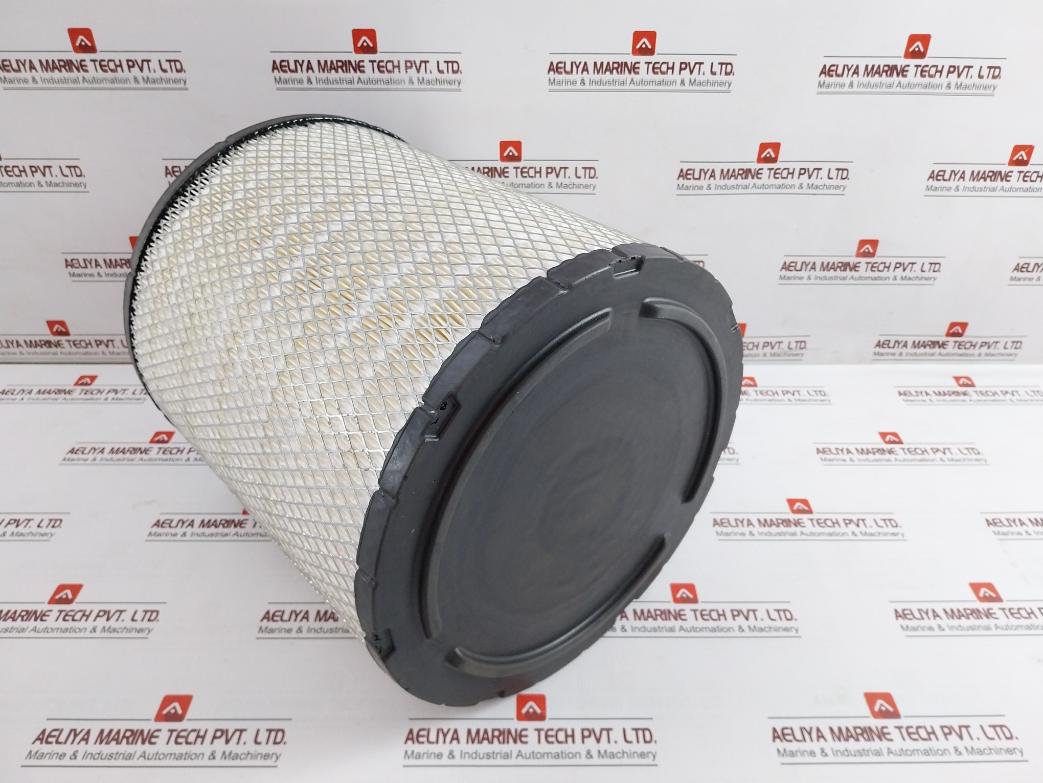 Fleetguard Af25139m Air Filter - Image 3