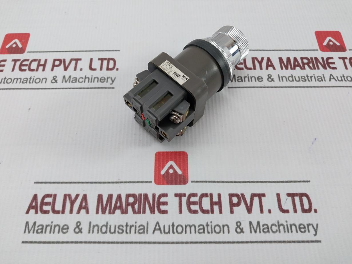 Idec 41-10650 Push Button Switch Control Unit 600v - Image 3