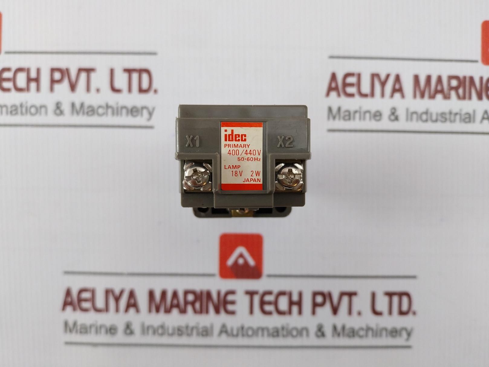 Idec Pilot Light With A Transformer Unit 400/440v - Image 4