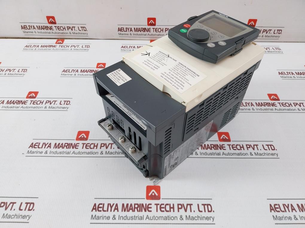 Schneider Electric Atv71hu15n4 Variable Speed Drive 24v - Image 3