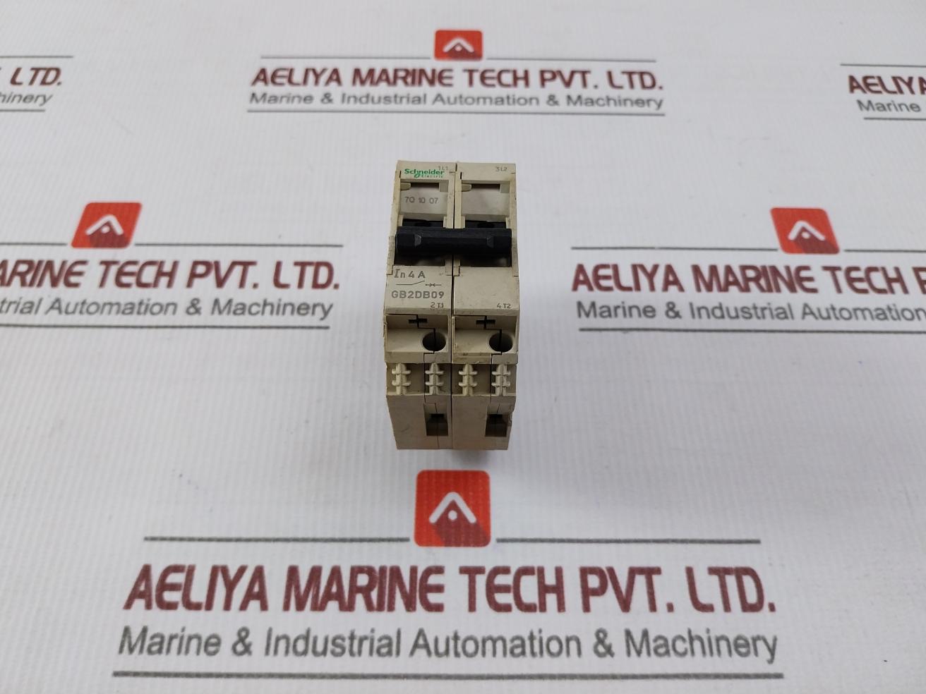 Schneider Electric Gb2db09 Circuit Breaker 415v