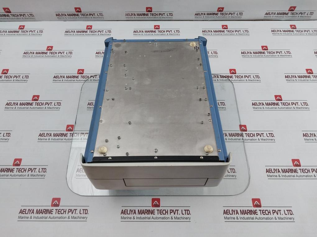 Thermo Fisher Scientific 357 Microplate Photometer - Image 4