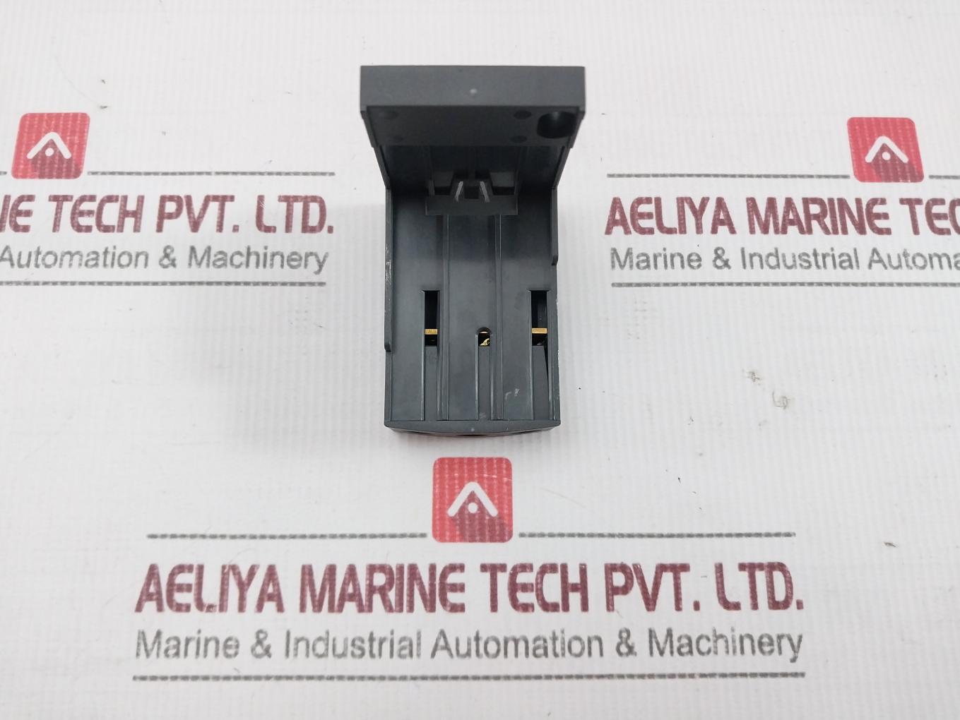 Schneider Electric Lad7b10 Adapter Terminal Block - Image 4