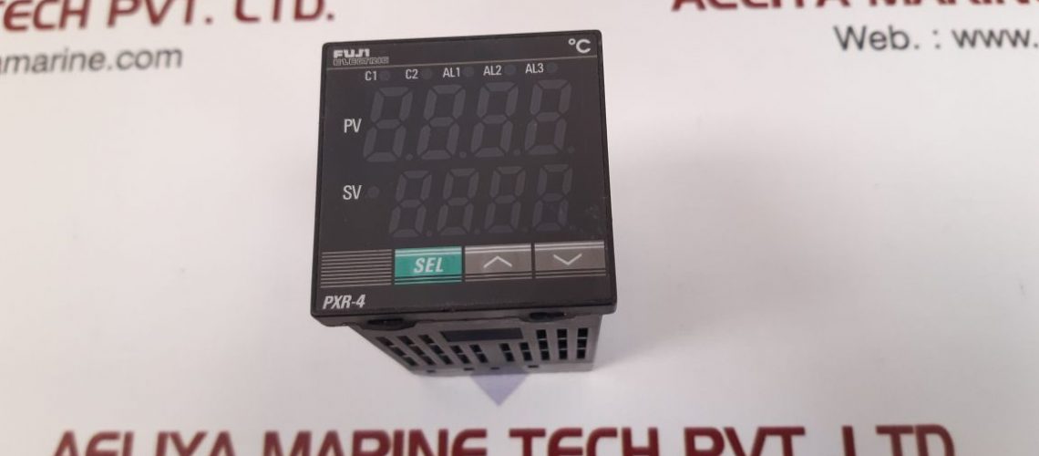 FUJI ELECTRIC PXR4NCY1-1VM70 TEMPERATURE CONTROLLER 5526102T