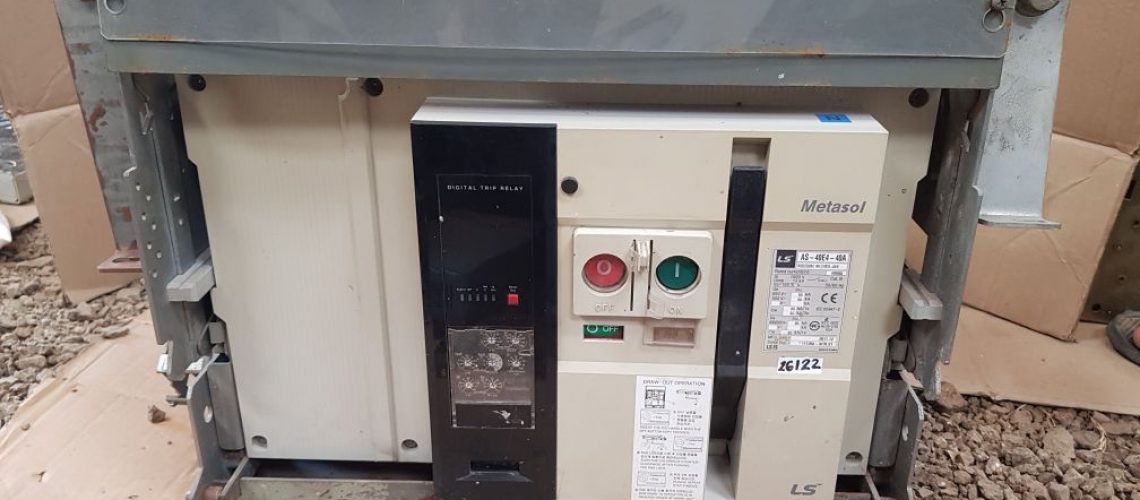 LS AS-40E4-40A AIR CIRCUIT BREAKER