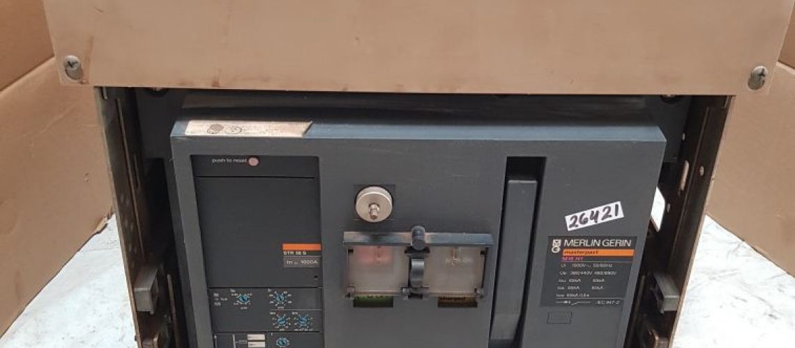 MERLIN GERIN M16 H1 MASTERPACT CIRCUIT BREAKER 1600A