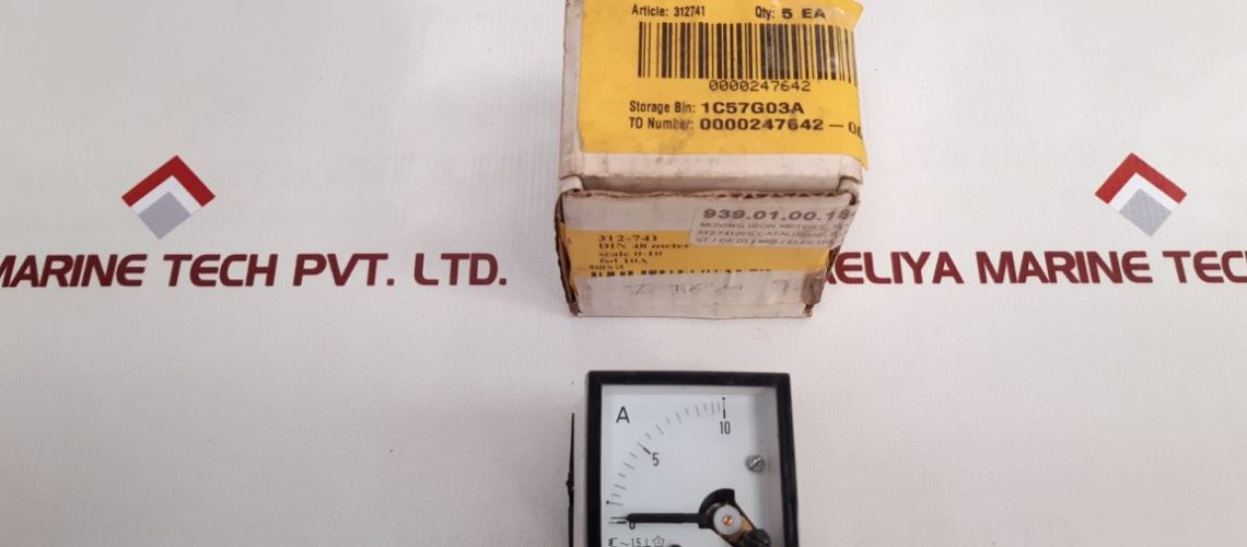 RS FSD. 0/10A ANALOGUE PANEL AMMETER 0 TO 10 A