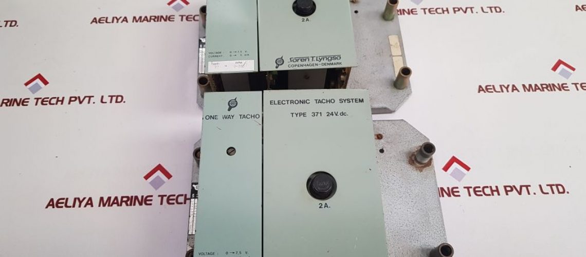 SOREN T. LYNGSO 371 24V. DC ELECTRONIC TACHO SYSTEM